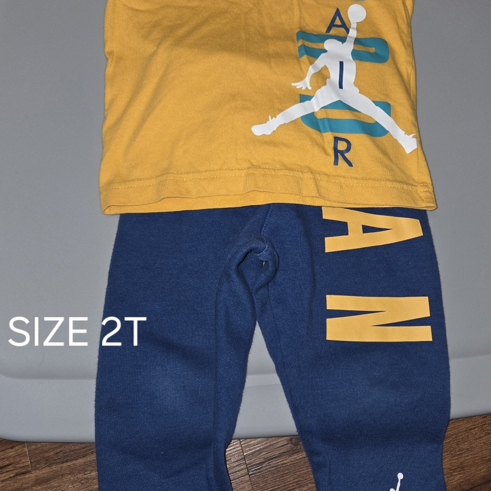 BOYS CLOTHES - Picture 14 of 16